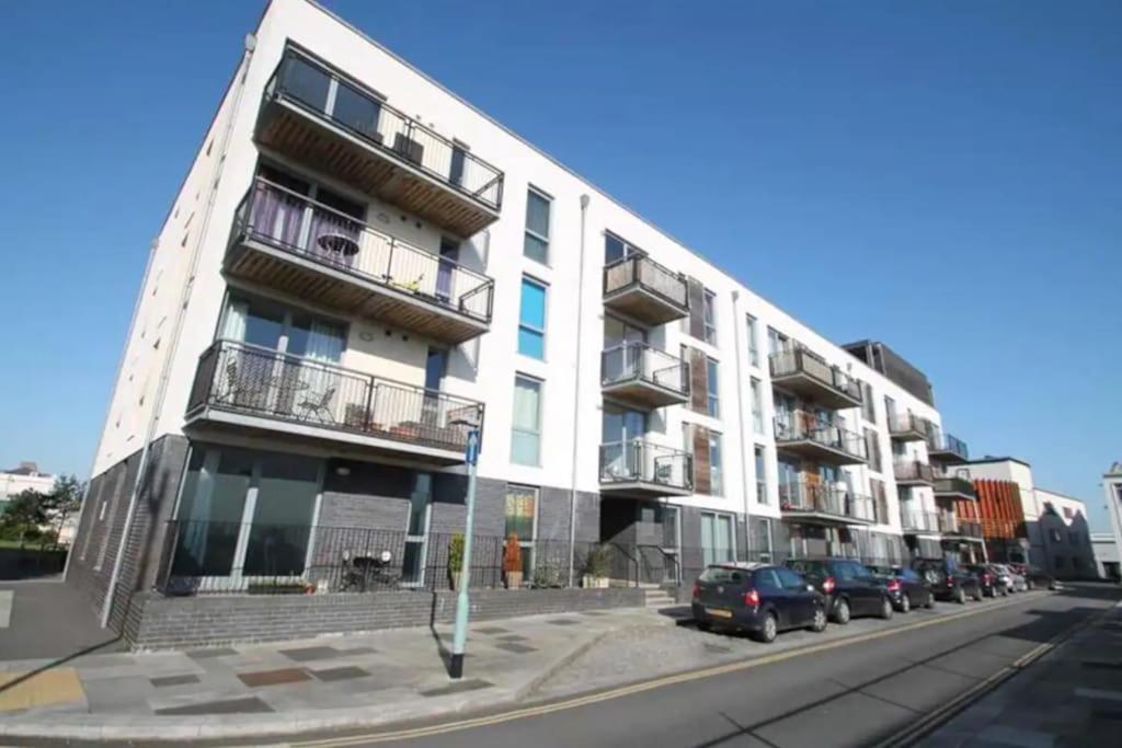 Lovely 1 Bedroom Apartment Plymouth Exterior foto